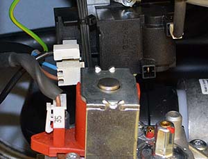 vm vitodens 25 kw combi j27452 spg conns.jpg